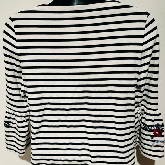 J. Crew 3/4 Bell Sleeve Embroidered Floral Pattern Size Medium Striped - Picture 7 of 8